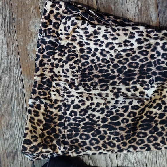 Pants - Picture 4 of 13